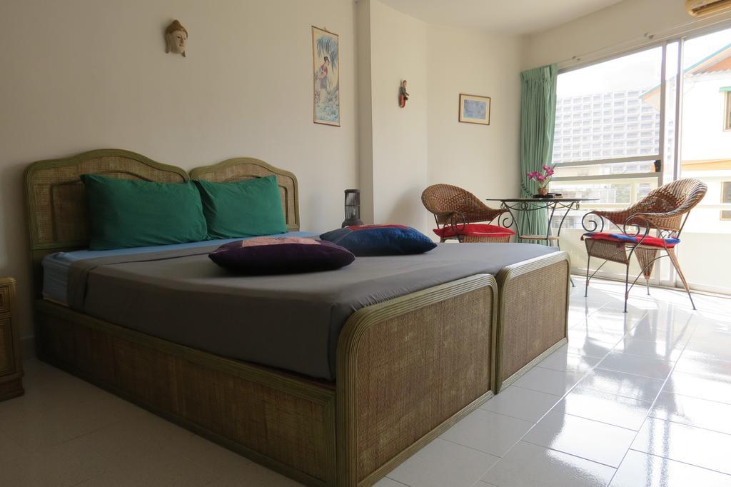 View Talay 1 Jomtien Daire Pattaya Oda fotoğraf