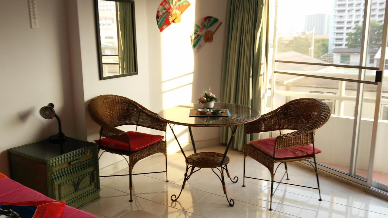 View Talay 1 Jomtien Daire Pattaya Dış mekan fotoğraf